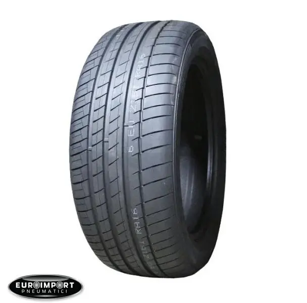 Kapsen PracticalMax H/P RS26  245/40 R20 99 Y  XL 
